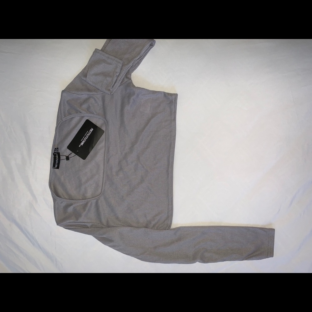 Trendy long sleeve crop top - Picture 2 of 2